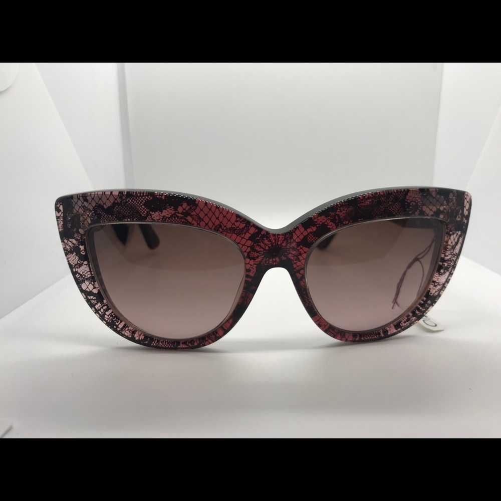 Valentino V709s 628' In Bordeaux Faded LaceSOLD
